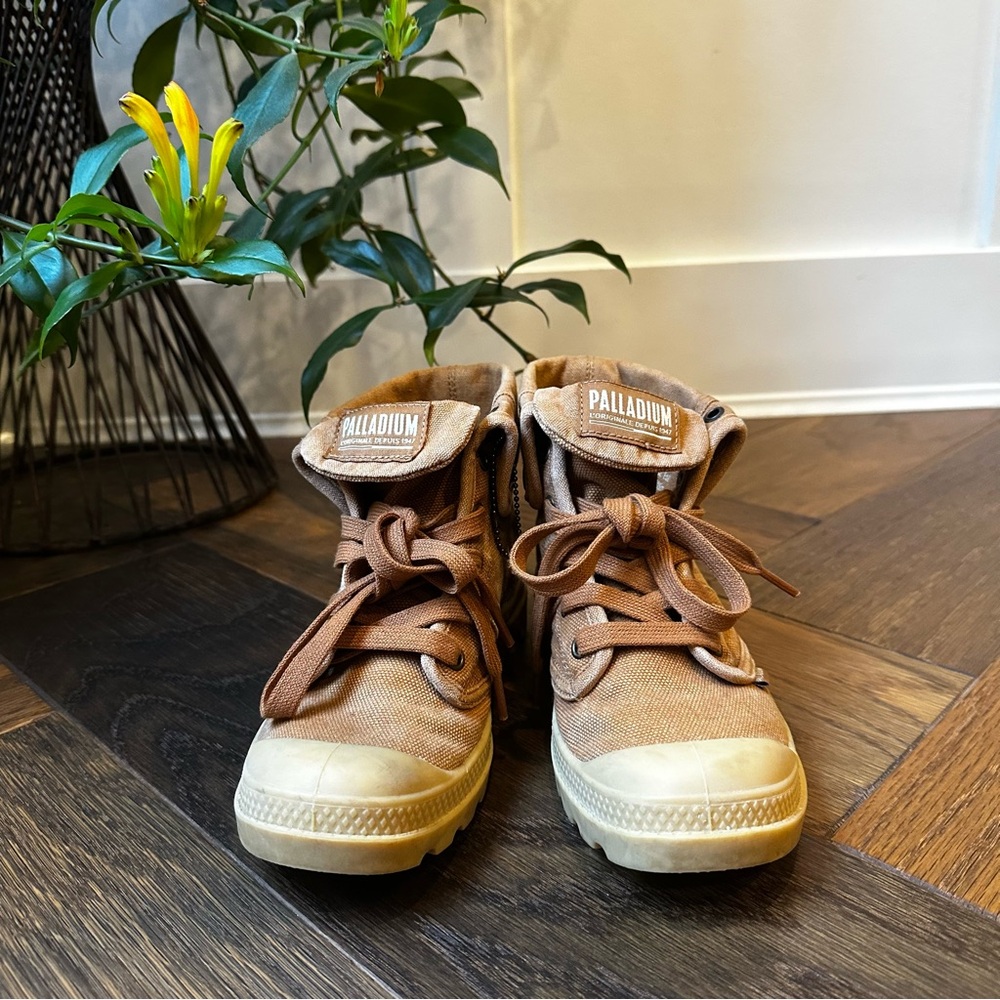 Palladium Baggy Boots